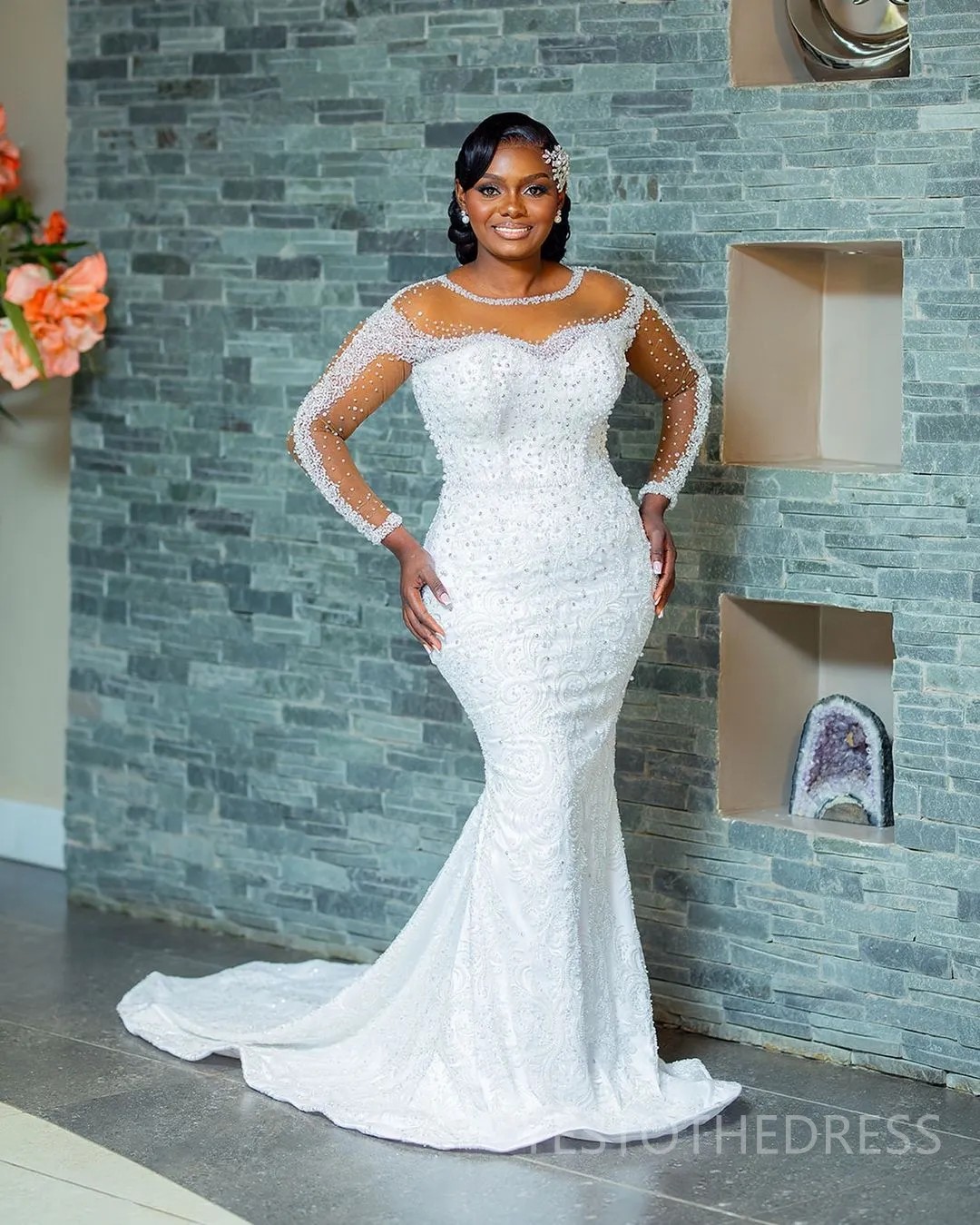 Fashion Mermaid Long Sleeves Wedding Dresses Scoop Neck Pearls Bridal Gowns Appliques Detachable Train Dresses Custom Made vestidos de novia