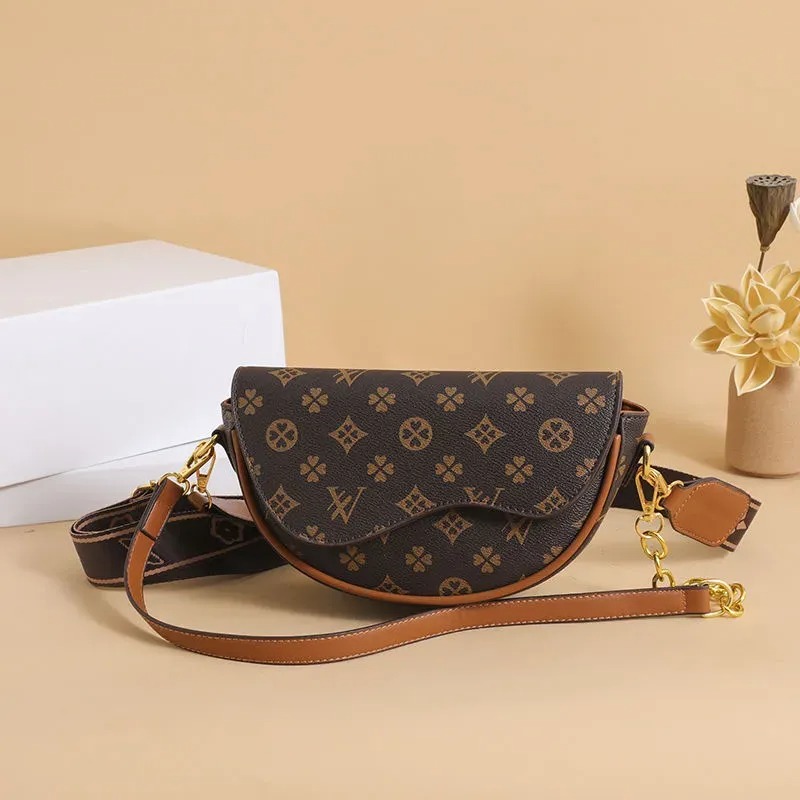 Designer Bag Luxury Bag Women Crossbody Mobile Phone Single Shoulder Colored Internet Famous Popular New fashionable printed shoulder bag Purse Fashio