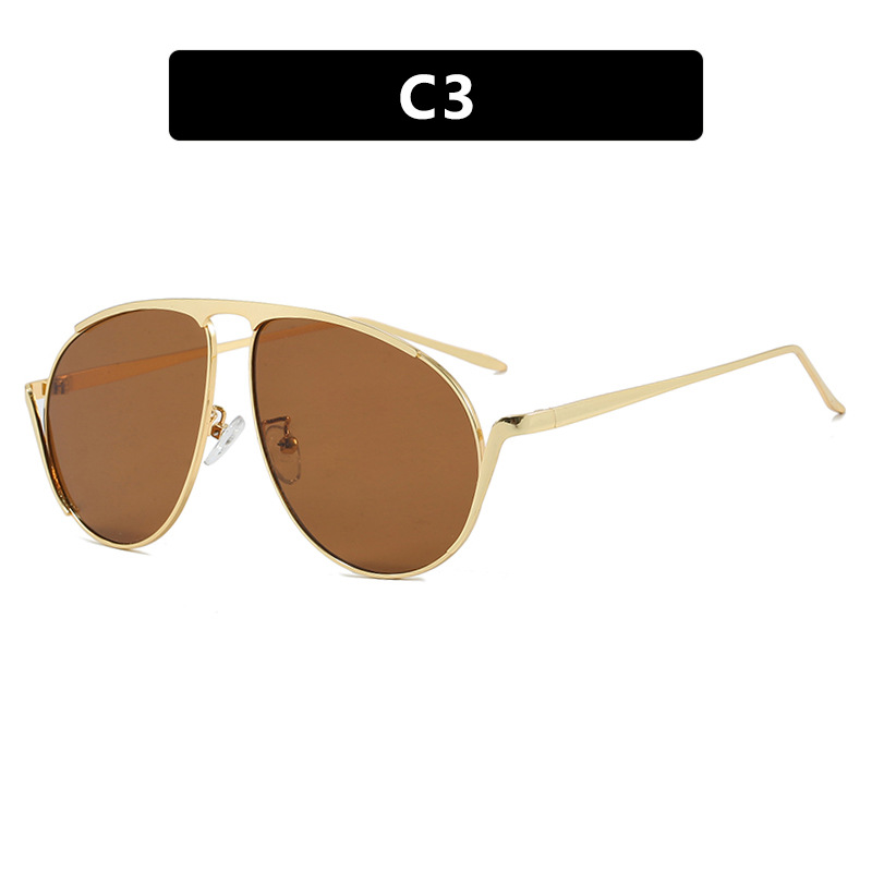2025 Avant Garde Cat Eye Runway Sunglasses Trendy Over sized Fashion Shades for Vacations Parties