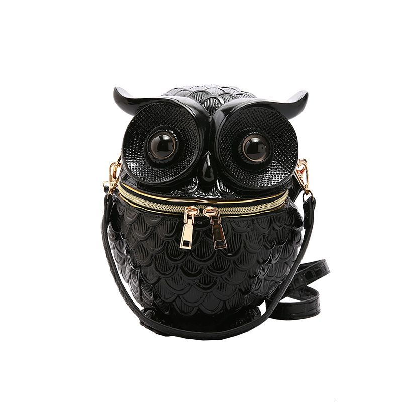 Free shipping designer Textured Niche Crossbody Bag for Women Ins Style Unique Handbag Shoulder Bag Owl-Shaped Embossed Box Bag