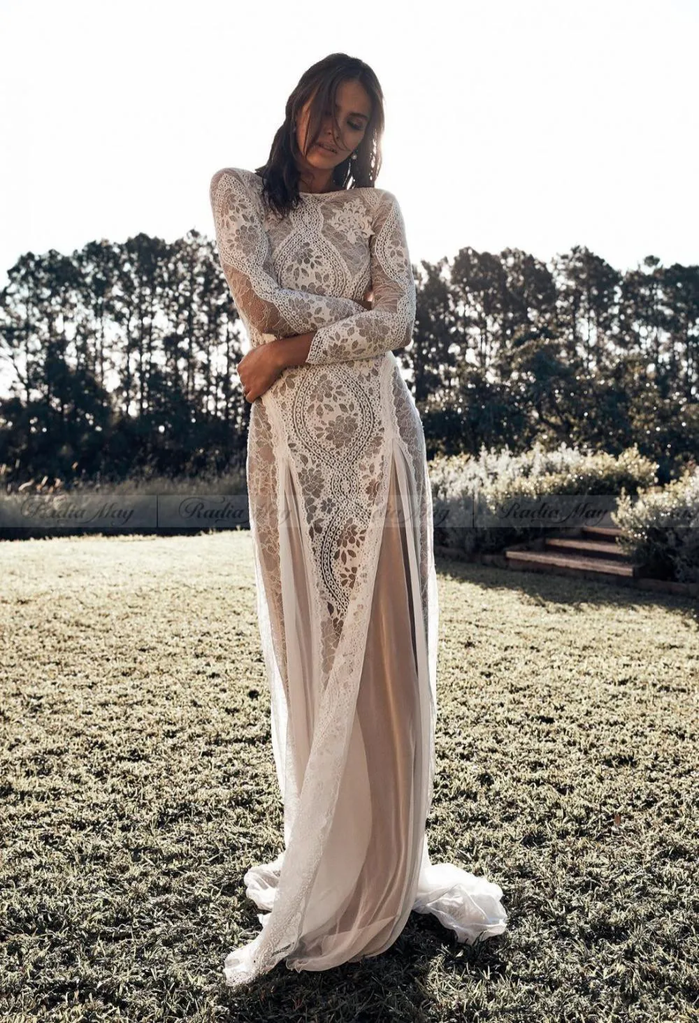 Vintage Lace Boho Beach Wedding Dresses Long Sleeve Applique Backless Country Style Bohemian Wedding Dress Bridal Gowns Hippie Gypsy vestido