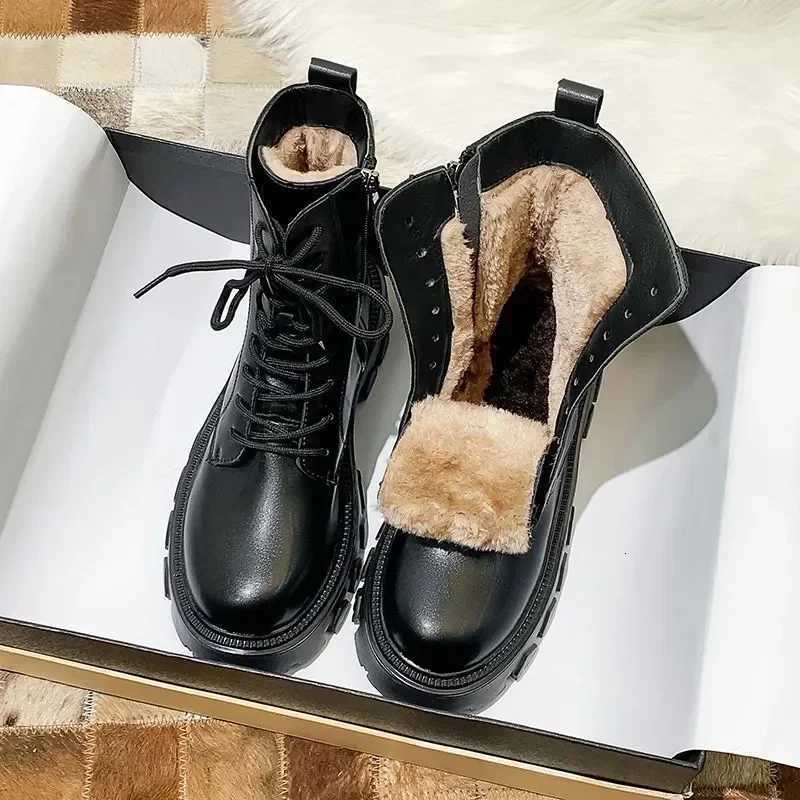 2024 New Waterproof Womens Snow Boots Female Thickened Snow Padded Women Boots Platform Heels Ankle Boots XJ250807