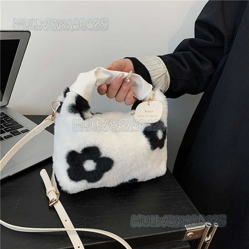 Fashion Handbag 2024 Spring New Versatile Style Single Shoulder Crossbody Bag Trendy Casual Bag Version H250806