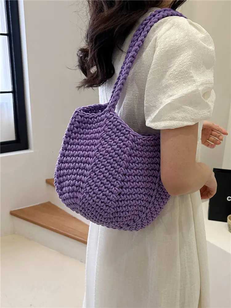 Trendy 2025 Womens Basket Weave Shoulder Bag Versatile Small Size Soft Fabric Casual Sle Single Handle Bucket Bag Z250807