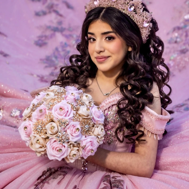 Pink Shiny Quinceanera Dresses Ball Gown Off The Shoulder Sequin Applique Lace Beads Tull Party Birthday Sweet 16 Dress Vestidos De15 Anos