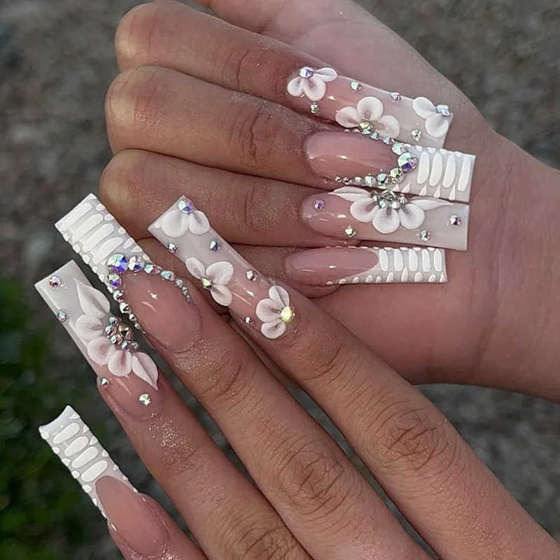 24pcs Artificial Fake Nails Long Coffin French Ballerina Wearable False Nail Tips Finished Rhinestones Flower Design Press on Nail Z250807