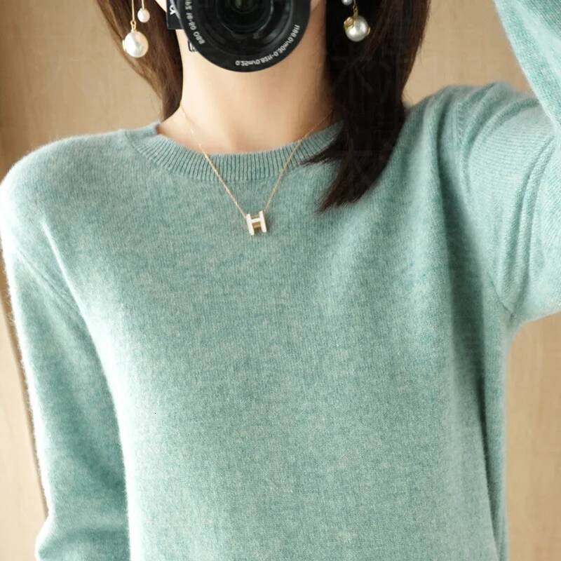 Autumn And Winter Cashmere Sweater Crew Neck Pullover Casual Knitted Top Women's Short Undercoat Fashion 18 Colors dongdumaoyi