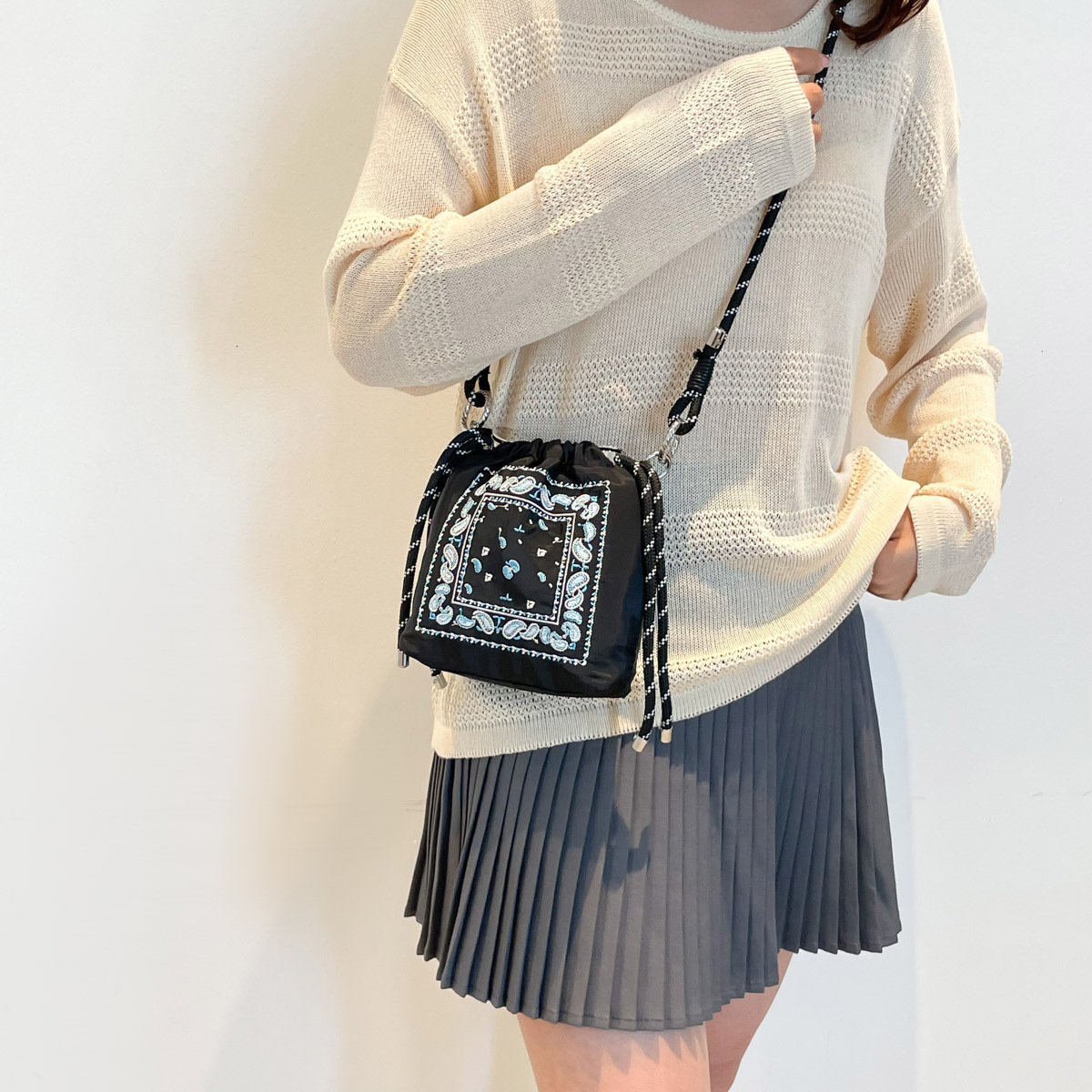 New Paisley Crossbody Bag Free Delivery To Your Door Paisley Crossbody Designer Bag Bag Luxury Bag Women's Embroidered Bag