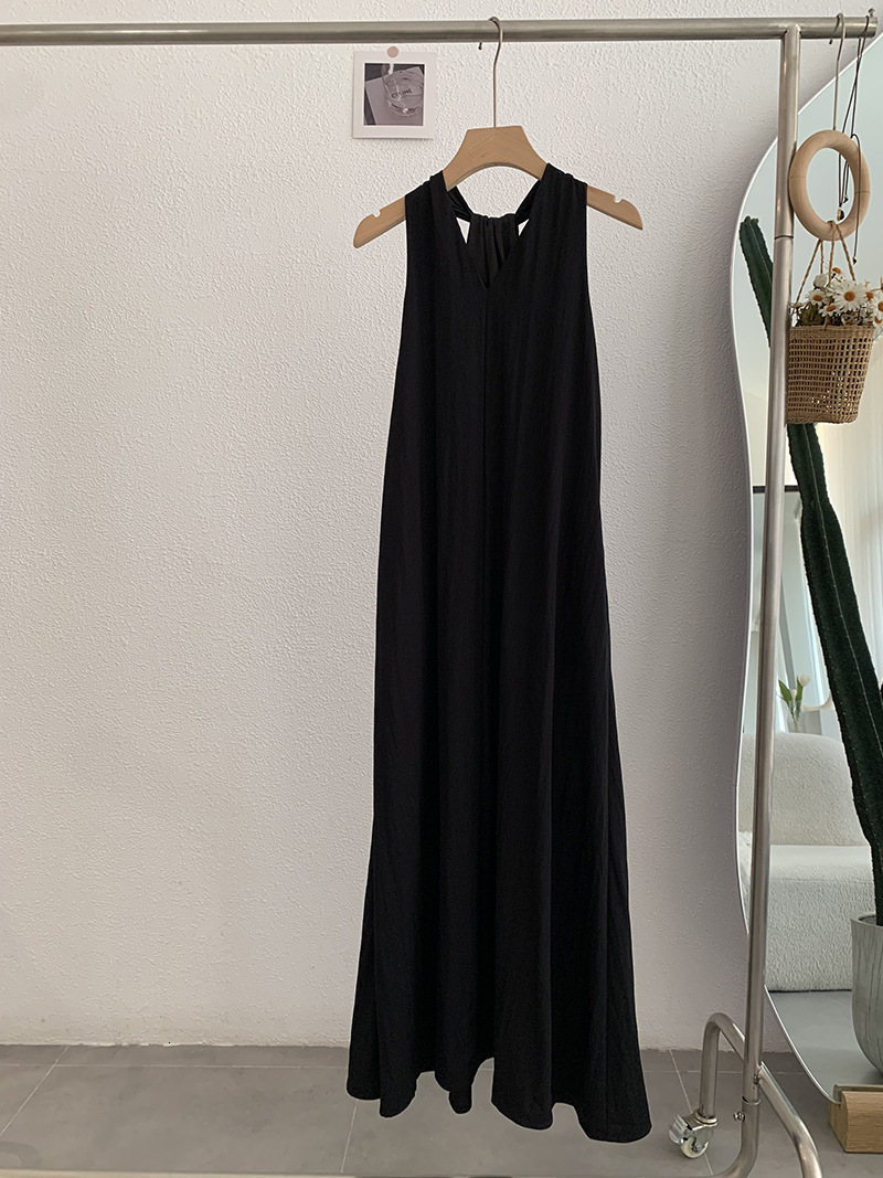 Omalai Halter V-neck Sleeveless Dress for Women Summer New Elegant Vest Long Dress with Belt 3753 T200509