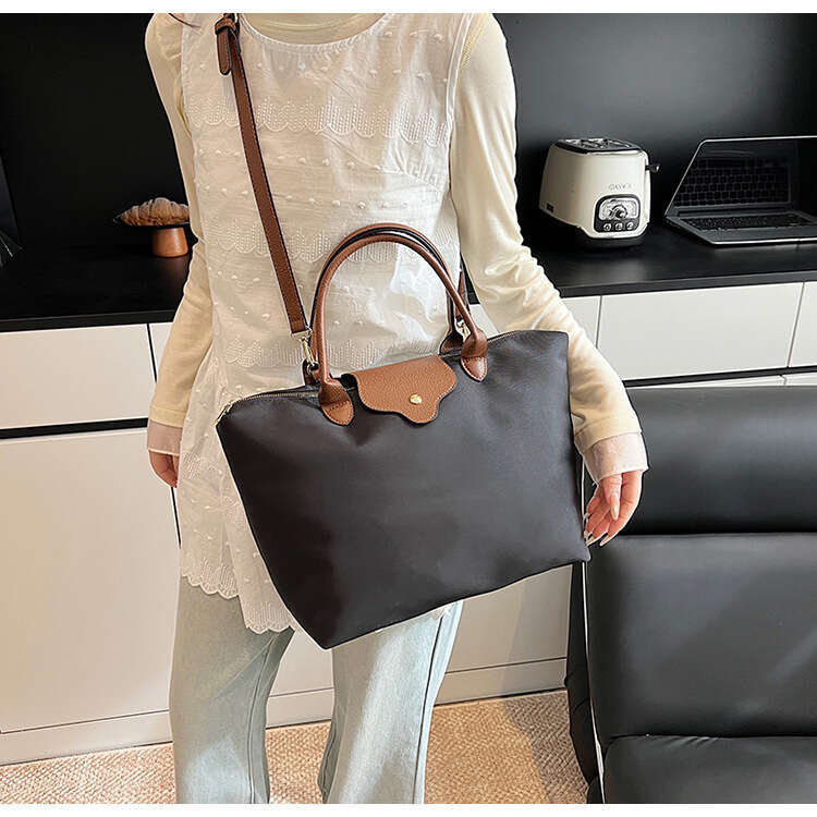 New Fashion Large Capacity Single Shoulder Crossbody Tote Oxford Cloth High-Quality Designer Texture Luxury Casual Lightweight Commuter bags Tote Bag