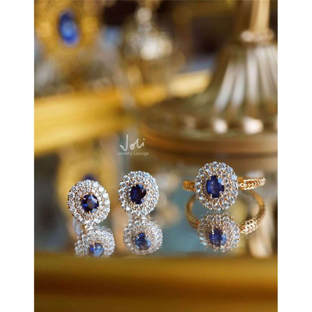 High-end Imitation Sapphire Blue Hollow Diamond for Women, Ultra Beautiful French Minimalist Open Index Finger Ring