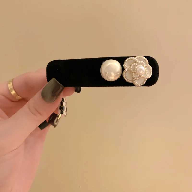 2025 Luxury Delicate Pearl Camellia BB Clips Side Bangs Clip New Hair Accessories for Girls Trending Jewelry Y250808