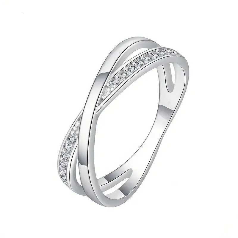 925 Sterling Silver Cross Ring Lady Trendy Jewelry Brilliant AAA Cubic Zirconia Stylish Daily Accessories for Women Y250808