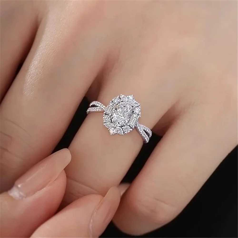 Cute Female White Zircon Stone Silver Color Wedding Rings Promise Open Adjustable Engagement Jewelry for Women Y250808