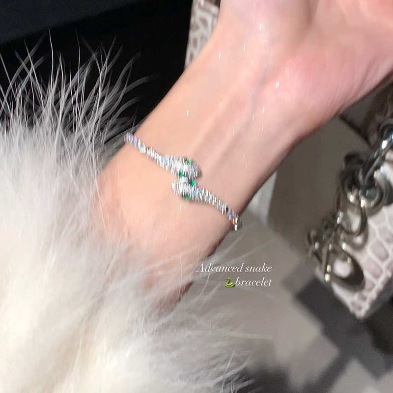 Plated Zircon Bracelet for Women, Internet Celebrity Style, Niche Hand Ring, Light , High-end Feel, Elegant Jewelry - view 5