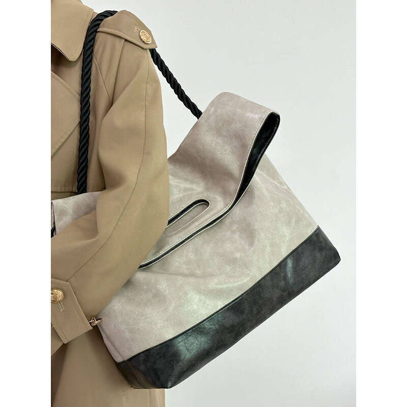Tote 2025 New Large Capacity bags Tote for Women Students Luxury Commuting Handbag Shoulder Designer Underarm Casual Crossbody Bag