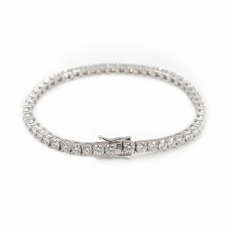 Customized 18K White Gold Lab Dianmond Four-leaf clover Bracelet