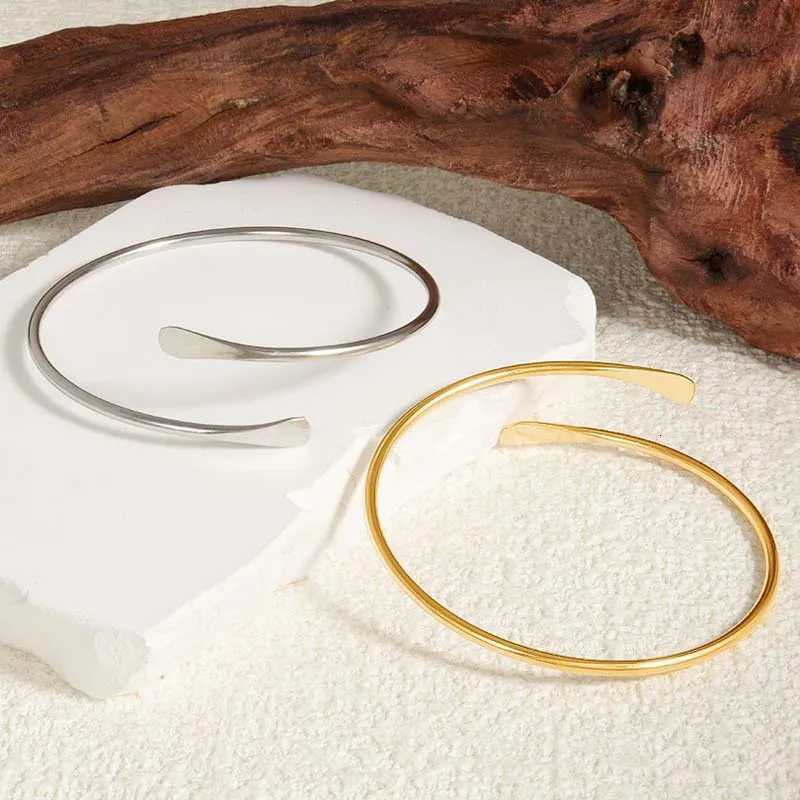 Fashion Metal Geometric Open Cuff Bracelets for Women Men Simple Gold Color Smooth Adjustable Bracelet Party Jewelry Couple Gift Z250807