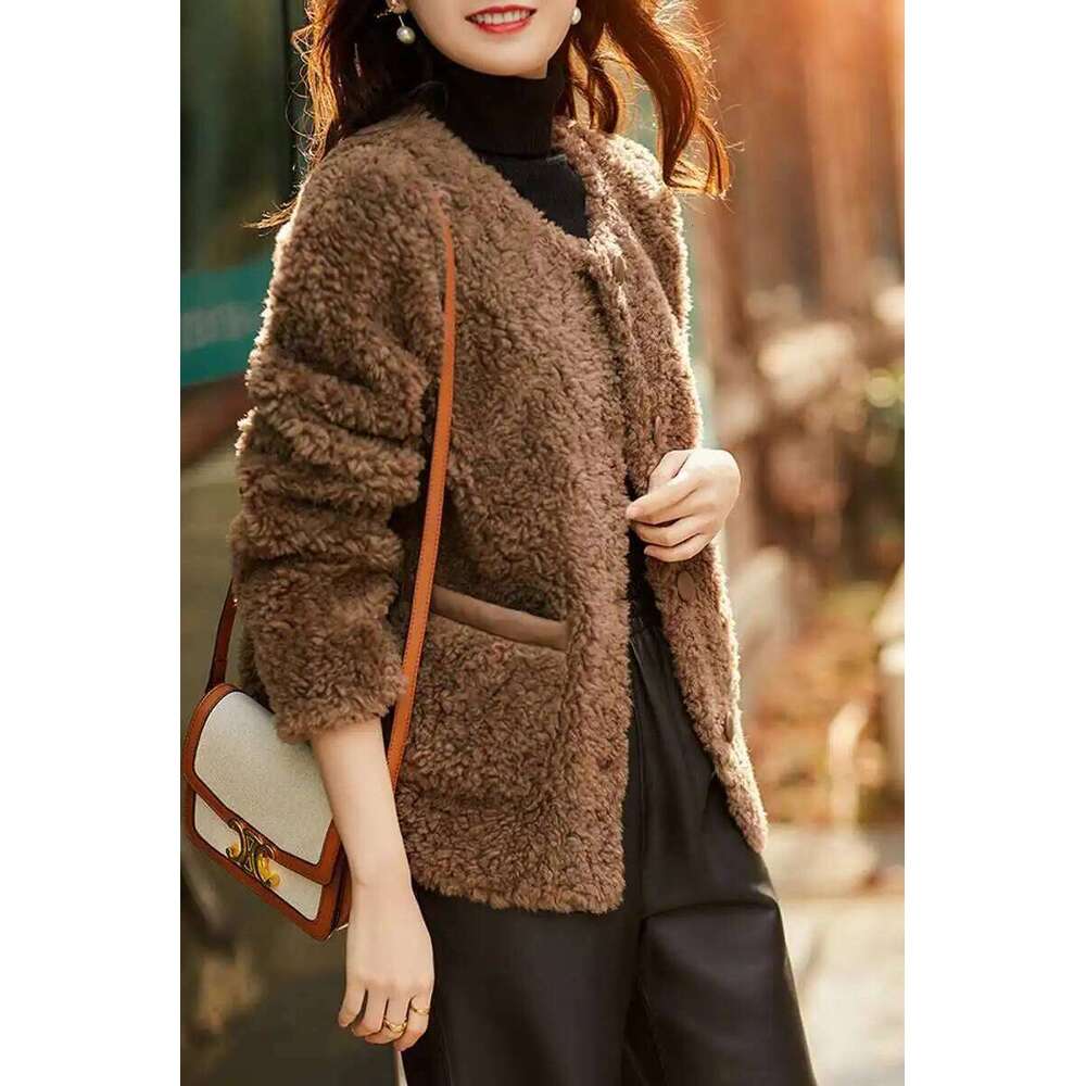 Women Autumn Winter New Outerwear Warm Particle Plush Short Jacket Fur Integrated Lamb Wool Trend Coats