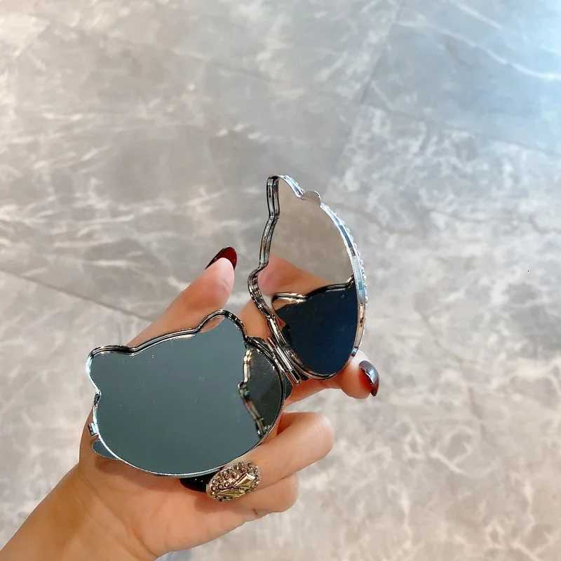 Small Cat Mirror Kawaii Makeup Mirrors with Rhinestone Handheld Pocket Vanity Mirror Bling Hand Mirror Decorative Z250807