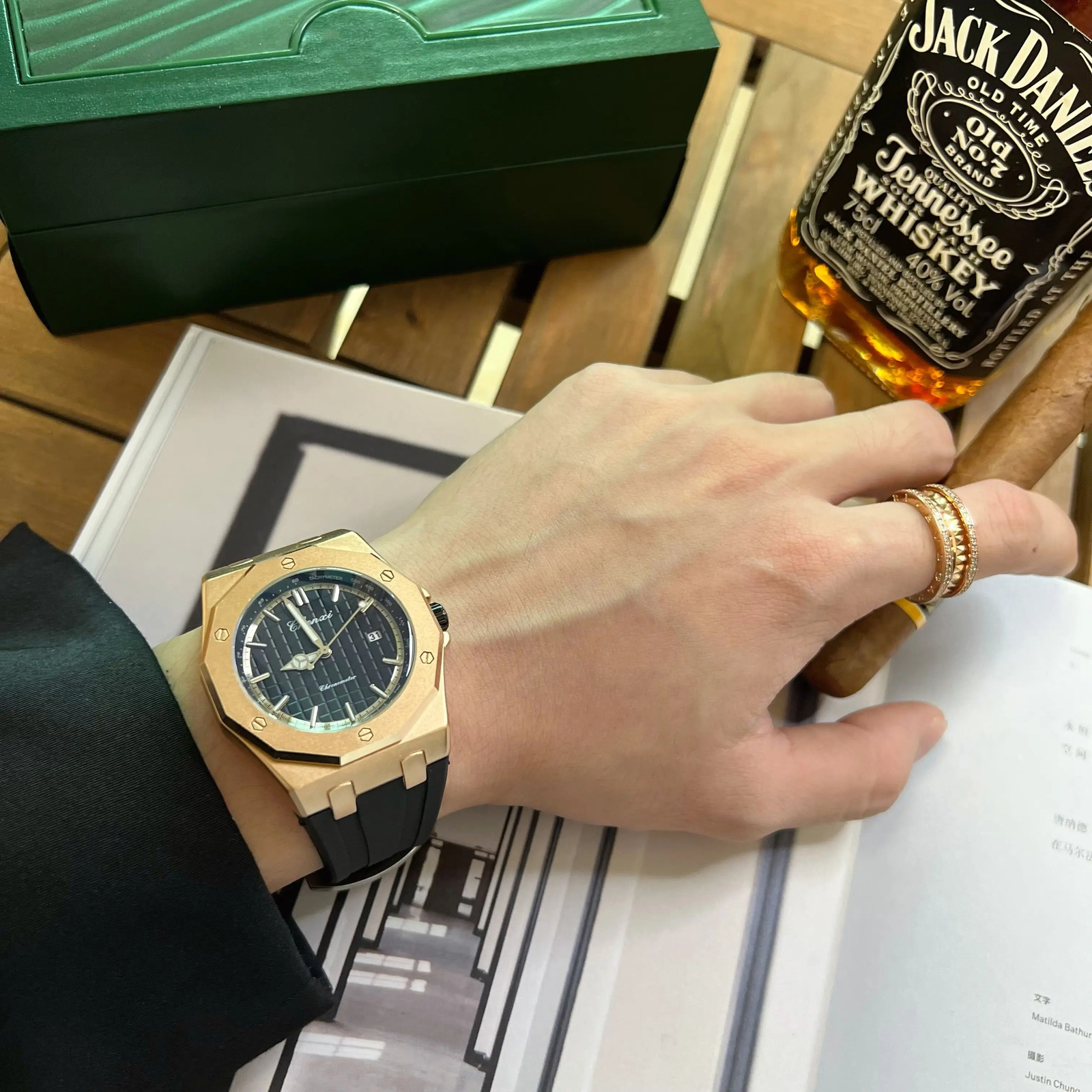 CHENXI Leisure Fashion Silicone Strap Mens Watch Waterproof Luminous Calendar Round Dial Quartz Watches for Men Student 250807