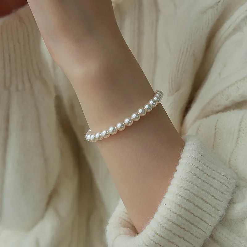 4MM-10MM French Retro Simple White Pearl Elastic Bracelet Womens Hand Bracelets Birthday Party Gift Fashion Jewelry Z250807