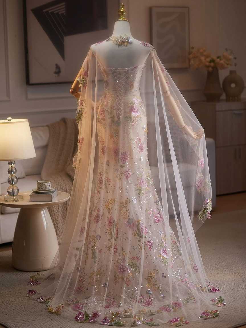 Gorgeous Flowers Wedding Dress Strapless Sleeveless Applique Crystal Bride Gowns Vestido De Novia Customized