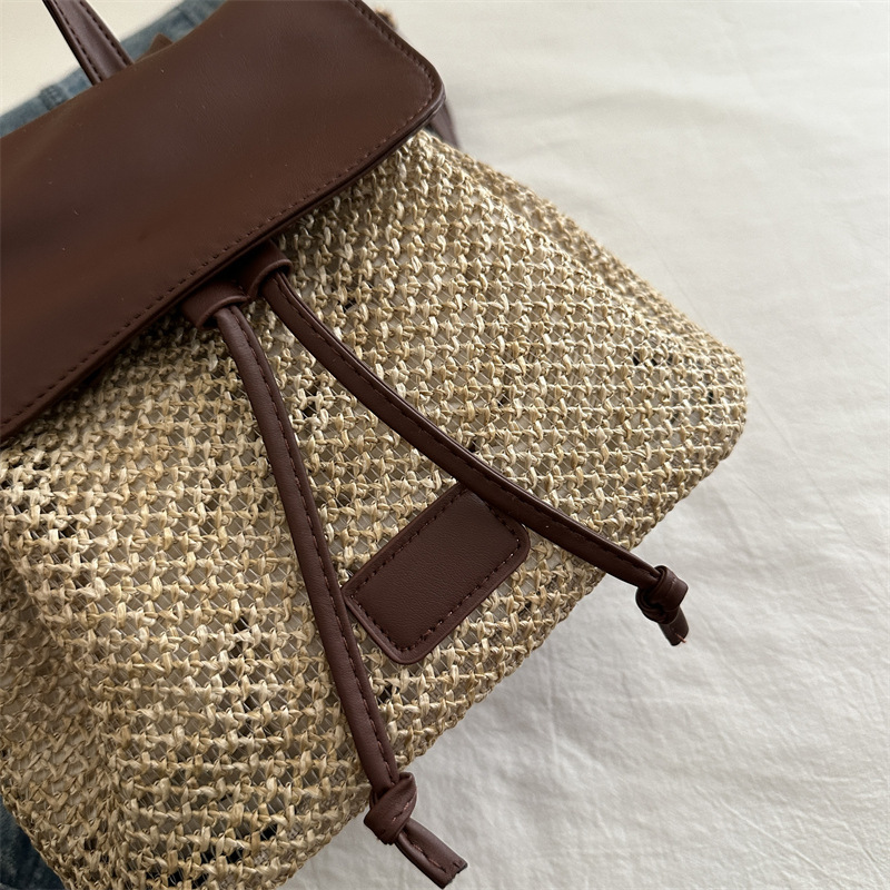 2025 Autumn New Women s Backpack Niche Design Straw Woven Women s Backpack Autumn New Fashionable Travel Bag Woven Small Backpack New Designer Backpac