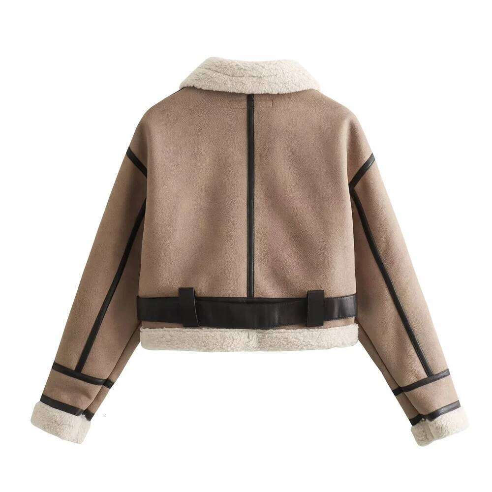 Autumn/Winter New Product Casual Women's Wear Flip Collar Fur Integrated Loose and Versatile Short Jacket Coat