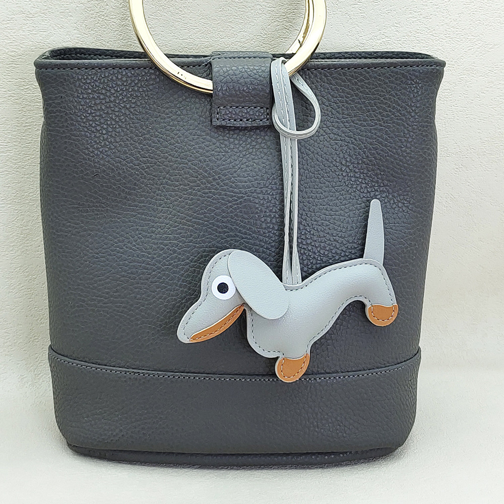 Animal Leather Bag Charms Dachshund Pendant Cartoon Leather Puppy Bag Pendant Mobile Phone Case Accessories Creative Car Accessories
