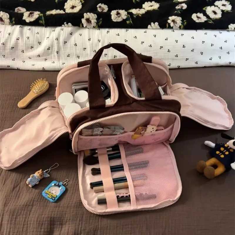New Large Capacity Cosmetic Bag Mtipocket Zipper Casual Makeup Pouch Waterproof Travel Toiletry Bag Handheld Storage Bag Wen Y250808