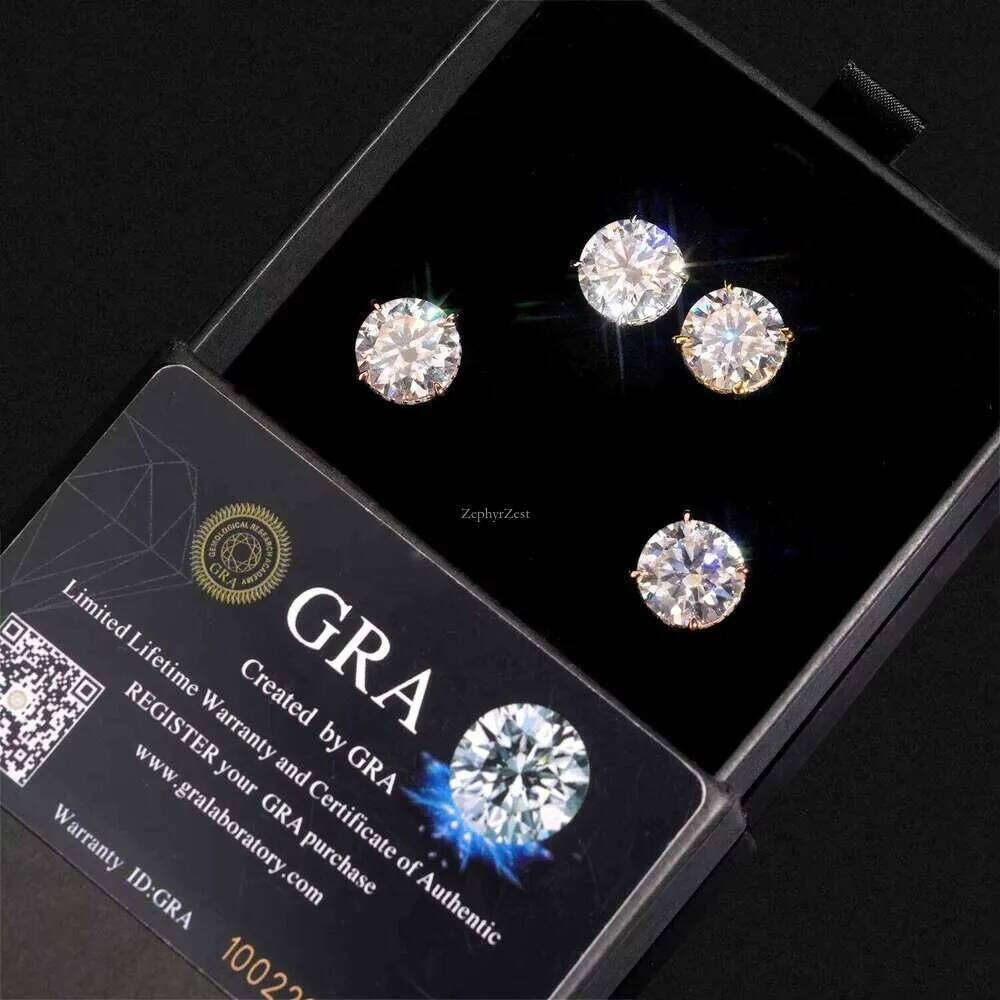 Hip Hop Sier Emerald Big Round Dia 13MM 16 Carat VVS Moissanite Stud Earrings