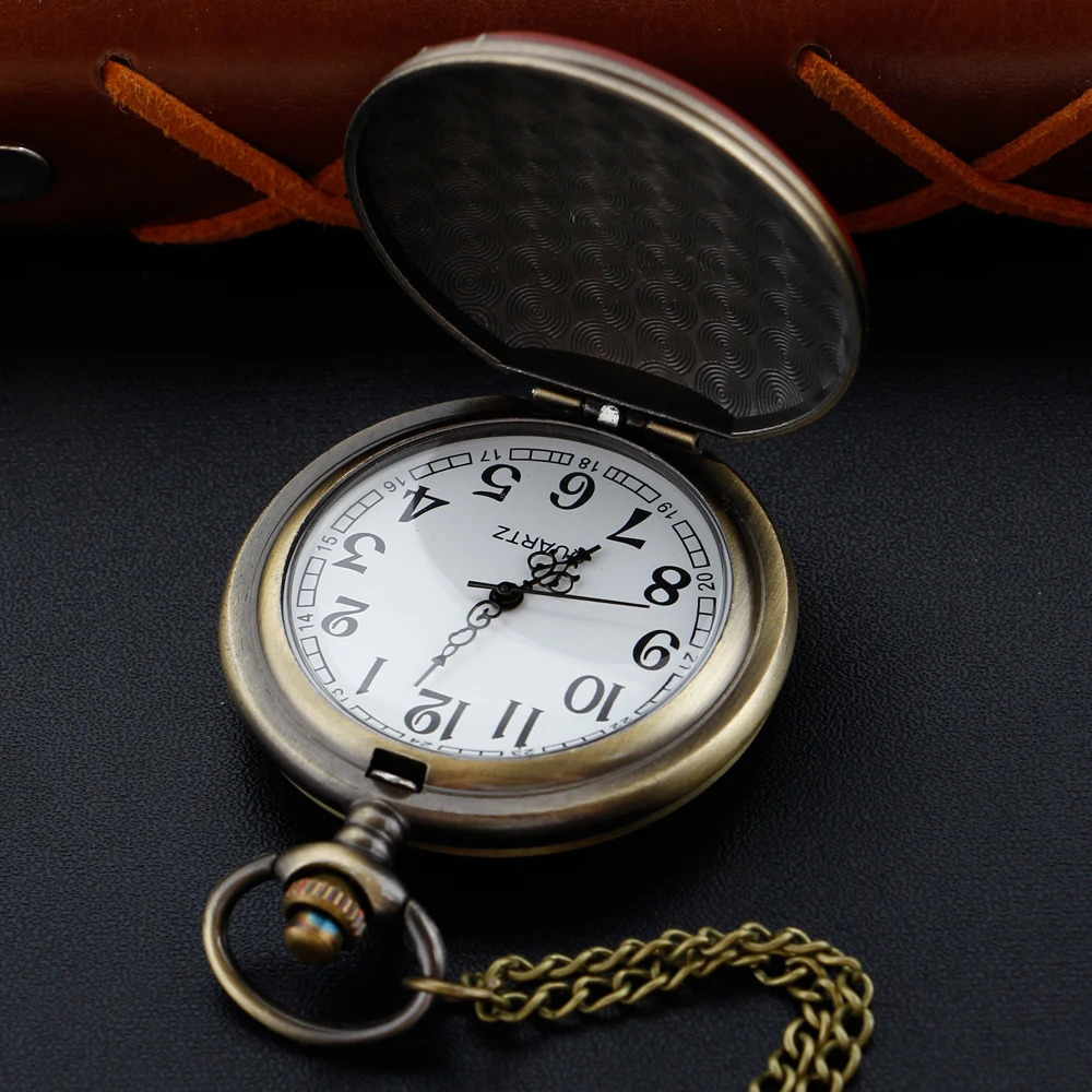 Antique Reindeer 3D Embossed Quartz Pocket Watch Vintage Mens Fob Chain Watch Clock Hunter Commemorative Gift 250807