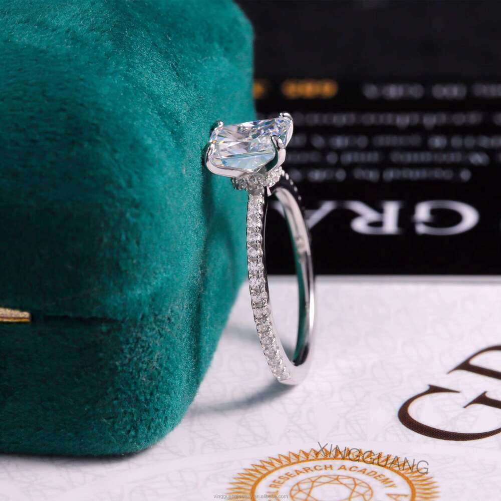 XingGuang Custom 2ct Radiant Crushed Ice Cut 14k White Soild Gold VVS Moissanite Fine Jewelry Mossanite Ring for Women
