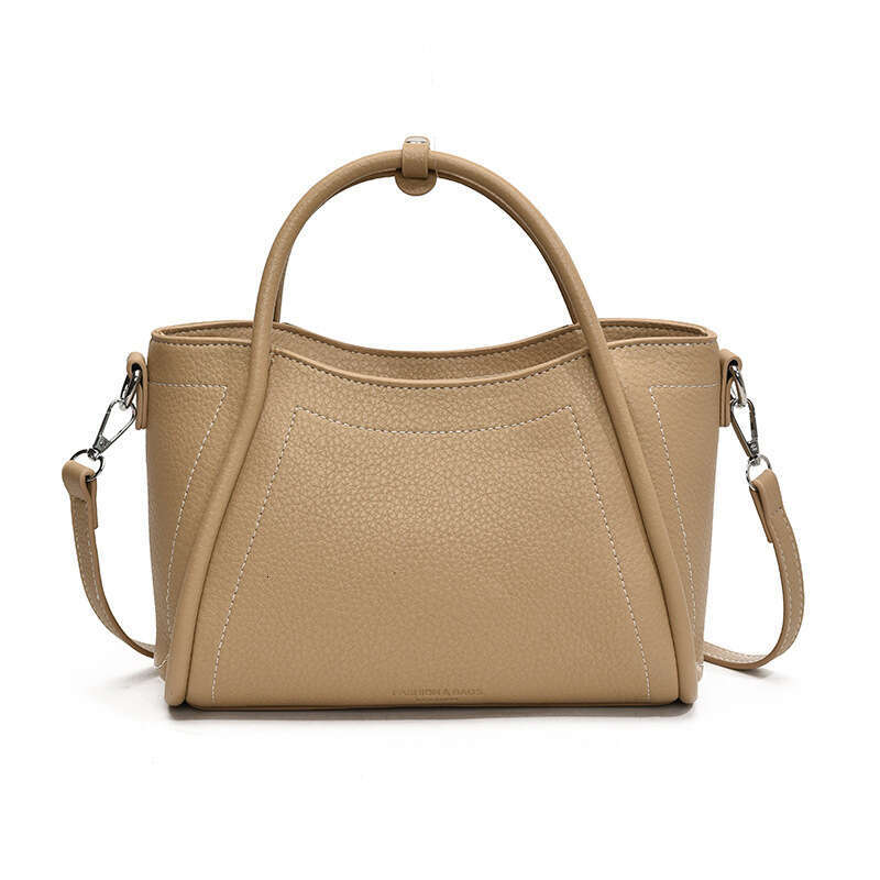 2025 New Large Capacity High-End PU Shoulder Handbag Niche Daily Commuter Soft Leather Wing Bag for Women