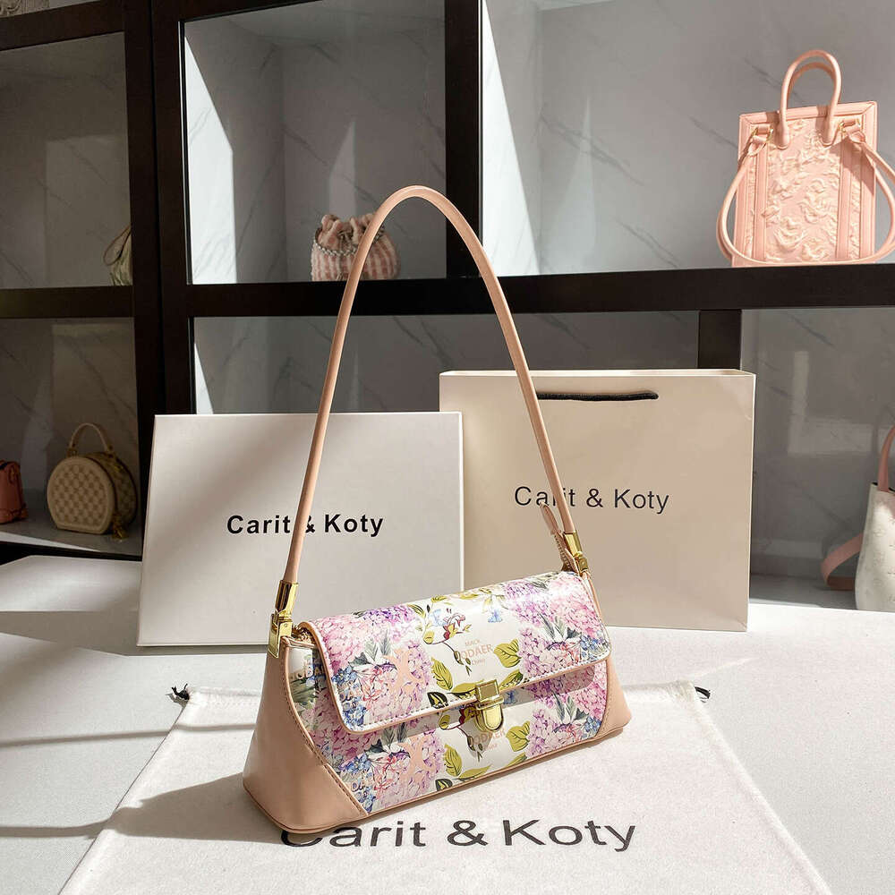 Niche New Printed Baguette New HighEnd Underarm Shoulder Bag