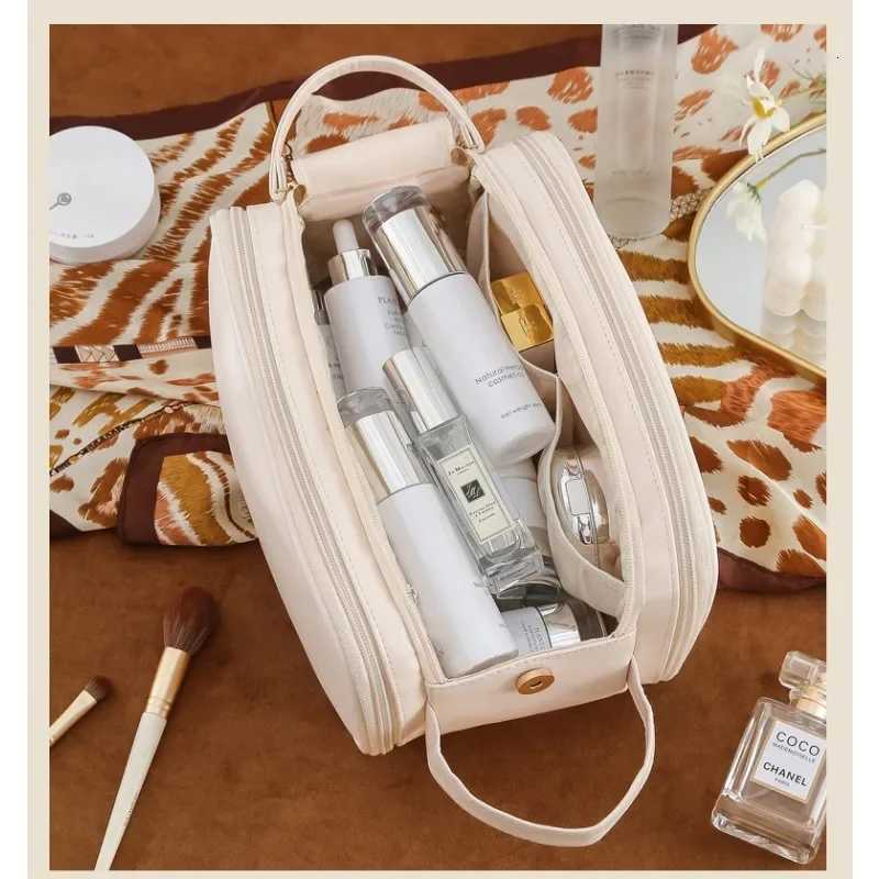 PU Large Capacity Makeup Bag for Mens Double Zipper High-value Portable Travel Toiletries Bag Handheld Storage Bag Y250808