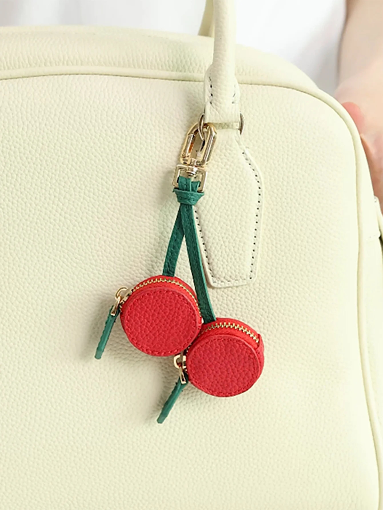 Fashion personality red cherry shape fruit pendant coin purse mini cute keychain PU leather bag small gift for girls 250801
