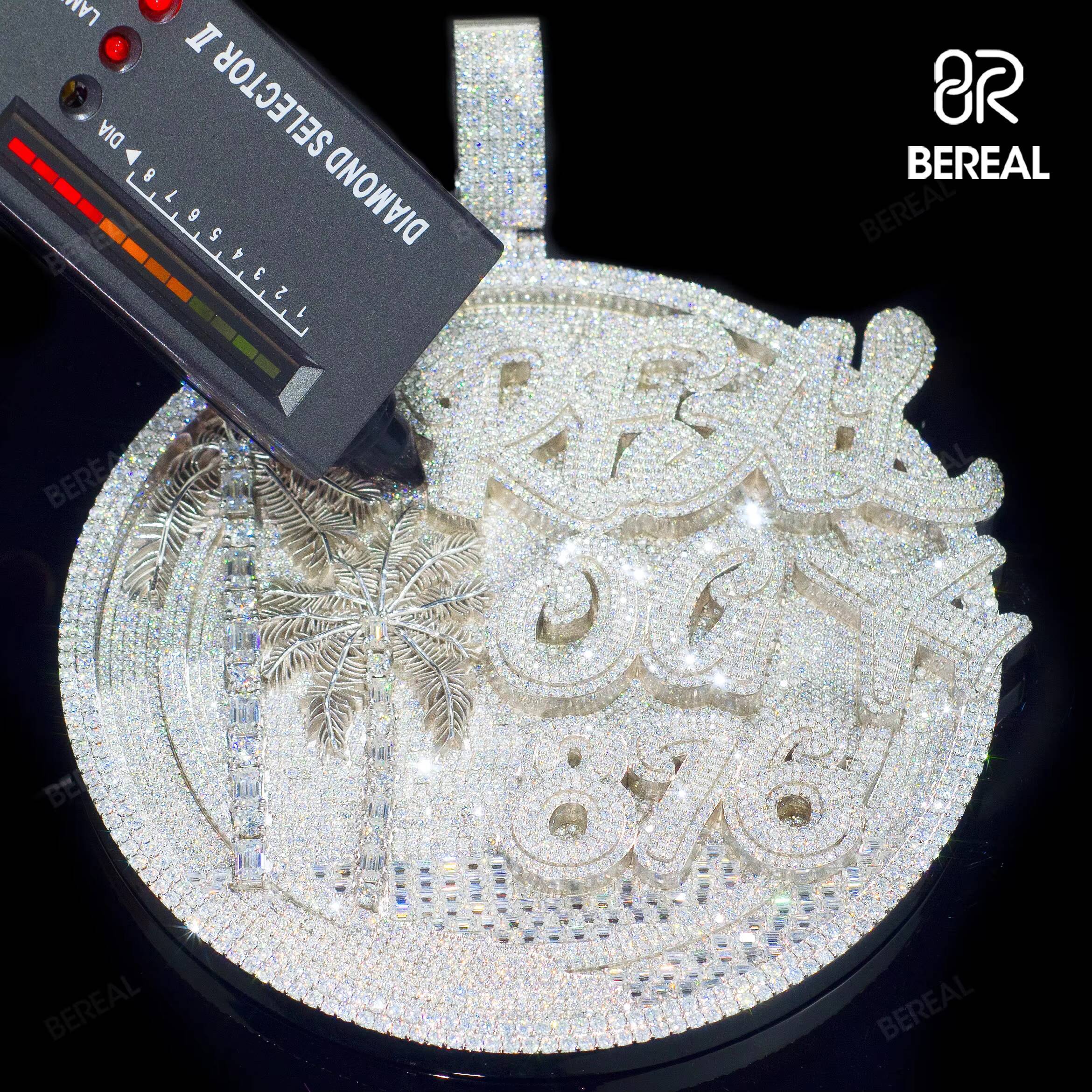 Custom Vvs Moissanite Disc Pendants Pass Diamond Tester Baguette Cut 925 Silver Gold Plated Hip Hop Fine Pendant Jewelry