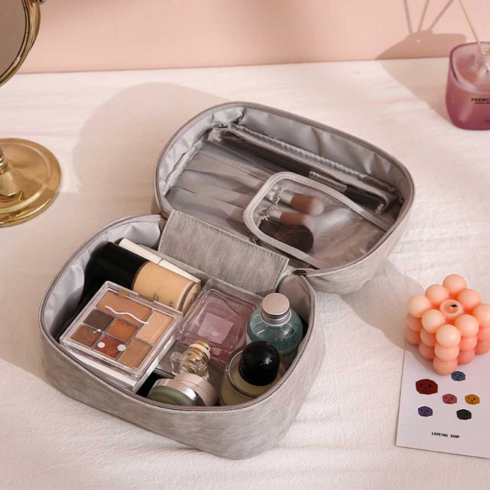 Travel Makeup Bag Portable Waterproof Large Capacity Makeup Storage Pouch Dustproof Cosmetic Bags Y250808