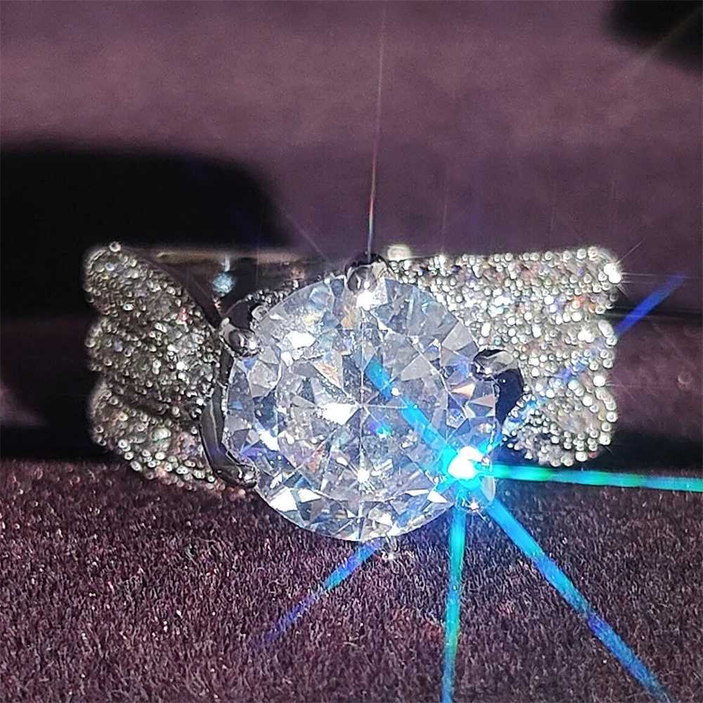 10MM Cubic Zirconia Wedding Bands Ring for Women Luxury Crystal CZ Ring Engagement Accessories New Arrival Trendy Jewelry R7851 Y250808