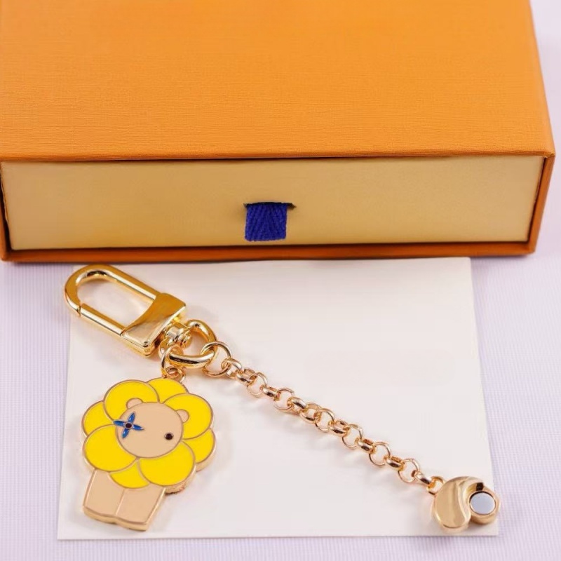 Keychains Lanyards Designer keychain Fashionable classic and cute keychain Metal keychain Bag charm Attractive pendant High-quality great gift top001