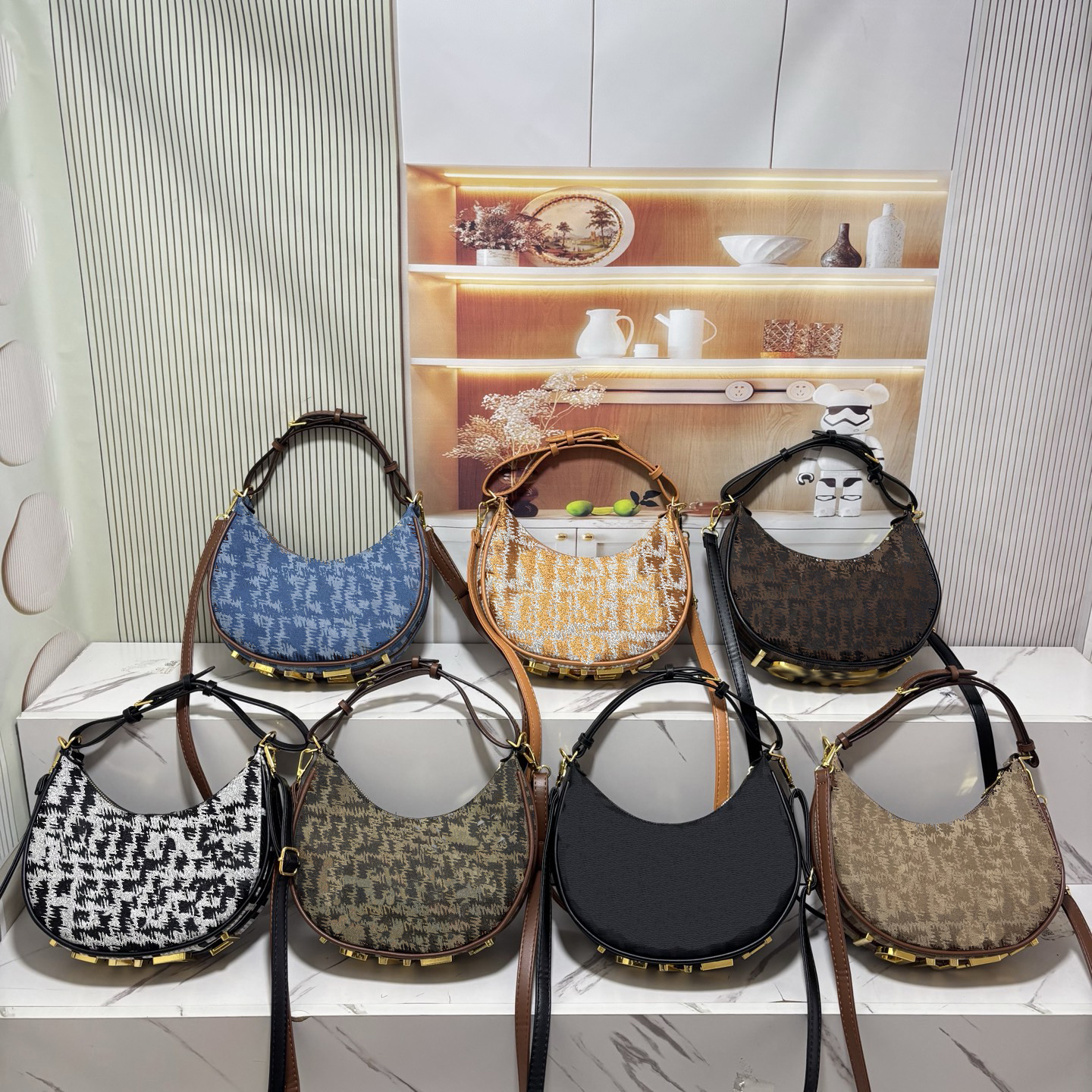 Designer bag designer makeup bag Cosmetic Bags top Luxury Fashion letter Womens Shoulder Bag fashion handbag crossbody bag Underarm bag wrist bag hobos bags