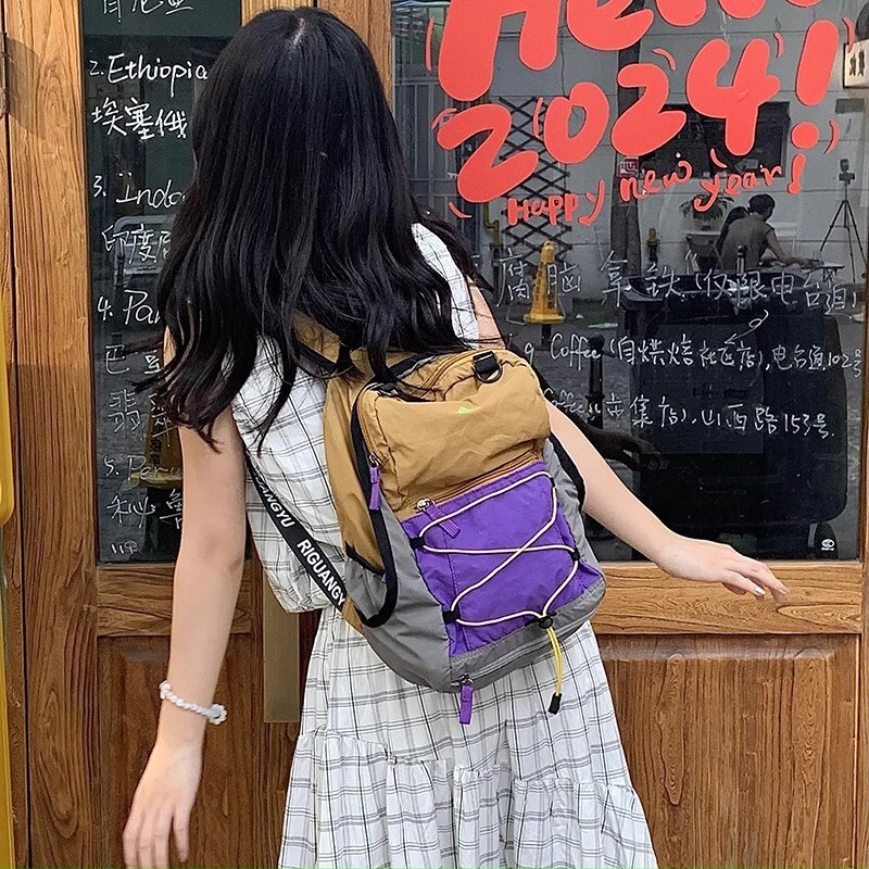 fashion 2025 Autumn New Women's Backpack Outdoor Sports Hiking Bag New Color blocked Student Backpack Suitable Lightweight Backpack New Designer 