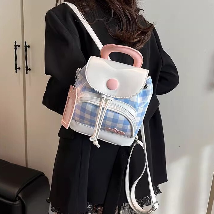 2025 Autumn New Women s Backpack trend Light Luxury Style Women s Backpack New Niche Design Backpack Fashion Leisure Travel Bucket Bag New Designer Ba
