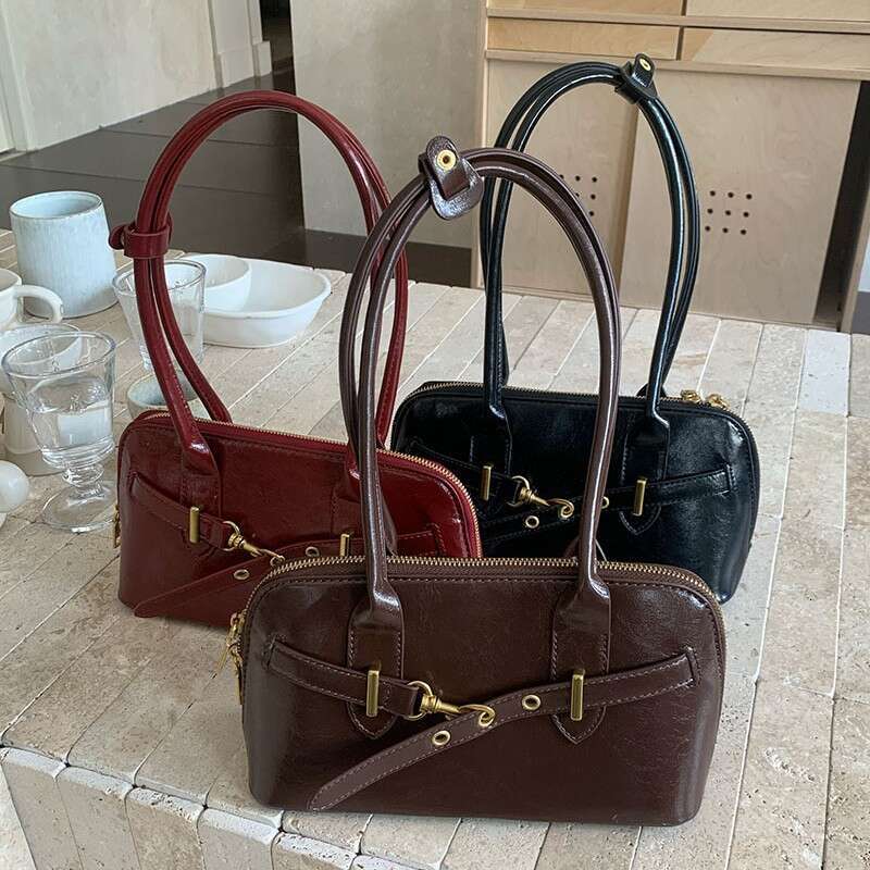 Handheld Commuter for Women, Autumn 2025 New Trend Korean Style Niche Underarm Bag, Large Capacity Bowling Ball Bag