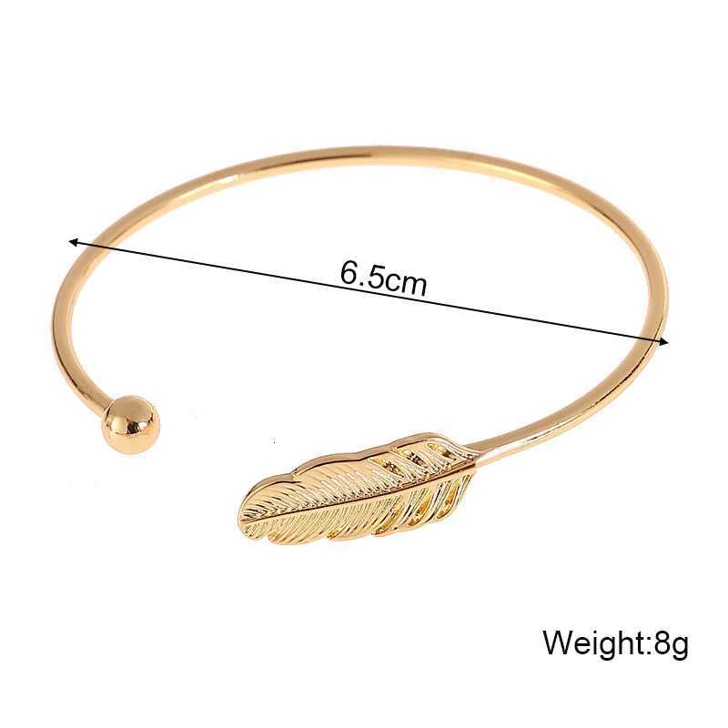 oun Cuff Womens Bangles Gold Color Metal Feather Shape Adjustable Open-Bangle Punk Fashion Hip Hop Style Wrist Jewelry Pulseras Z250807