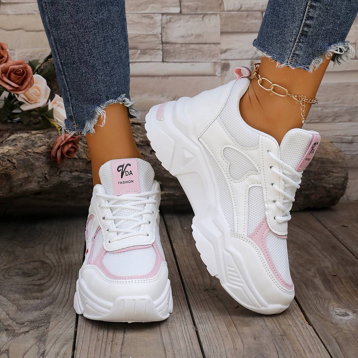 Fashionable New Style Low-cut Casual Walking Spring/autumn Round-headed Comfortable Anti-slip Sports Shoes for Women ddmysaturn