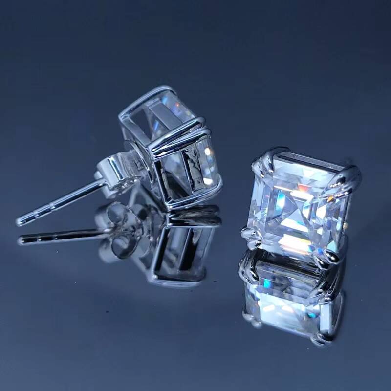 Classic 7mm Asscher Cut Stud Earrings Women 18K Solide White Gold Iced Out VVS Moissanite Earrings