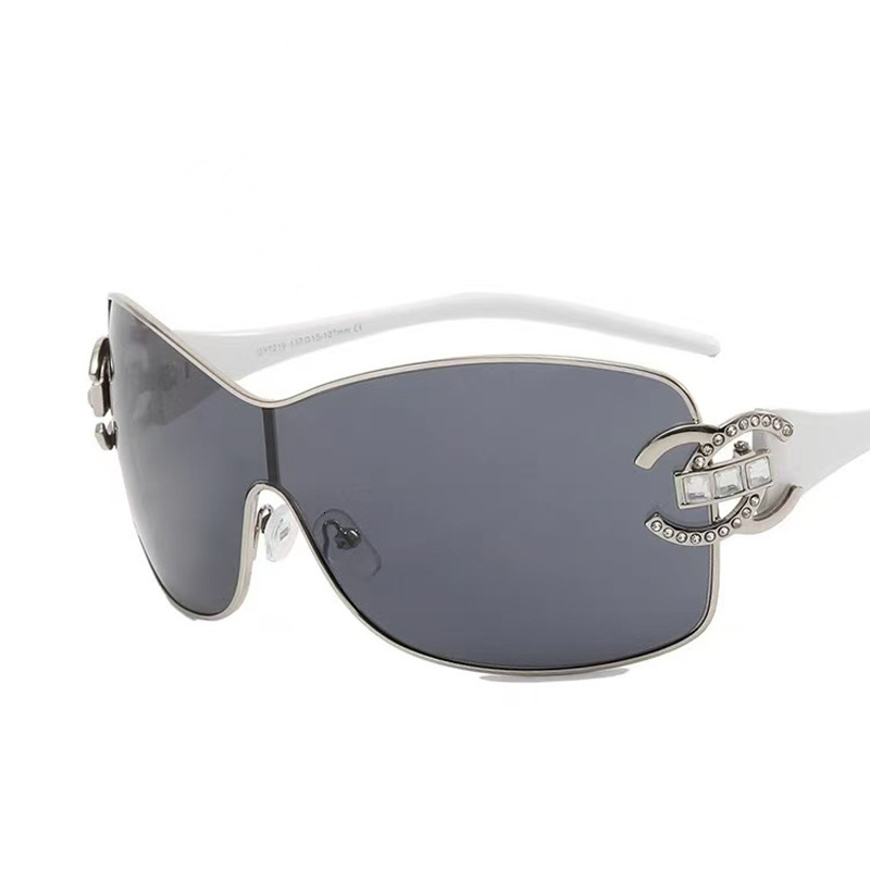 Designer Sunglasses 2025 New Luxury Sunglasses Large Frame Sunglasses Double C Diamond-Studded Trendy Sunglasses For Women Metal Sunglasses